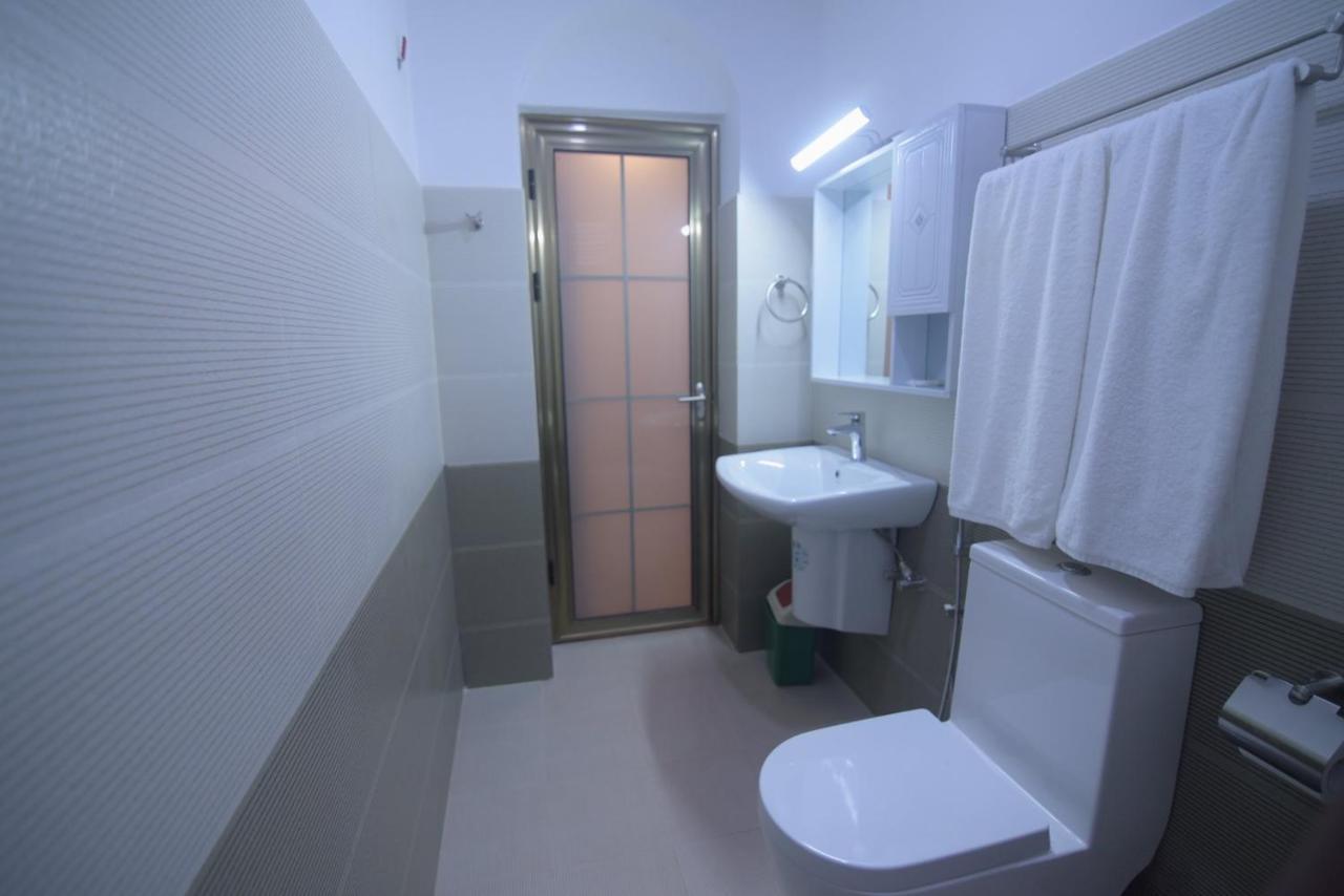 Hotel Blue Sky Kurunegala Extérieur photo